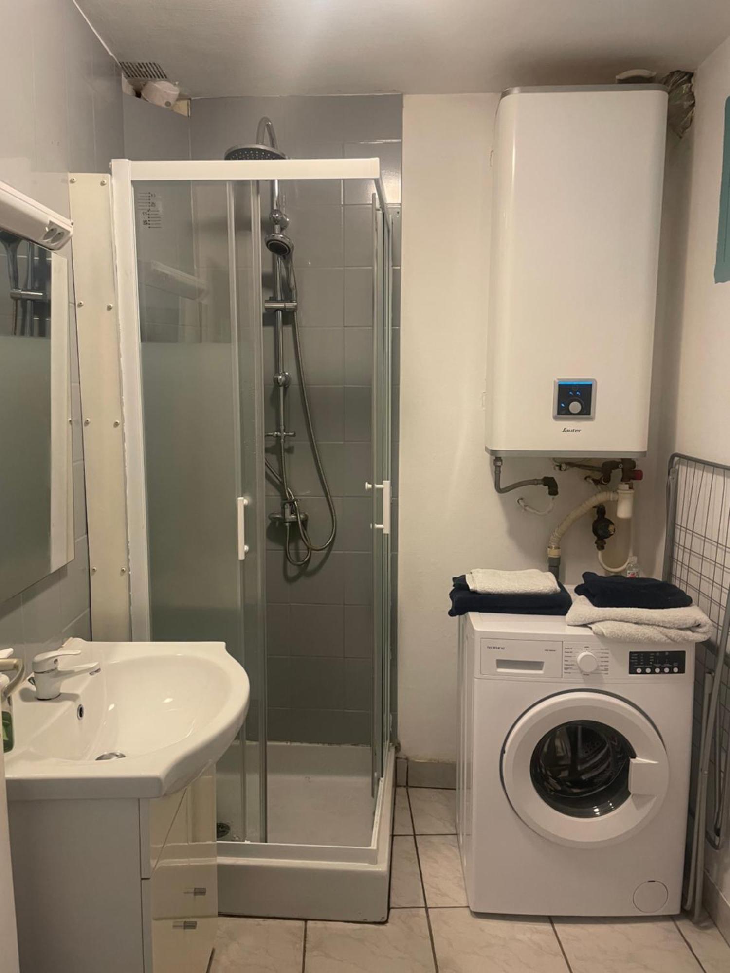Ferienwohnung Les Berges De L'Oust Malestroit Exterior foto